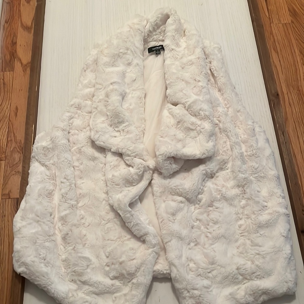 premise studio cozy cream vest size small